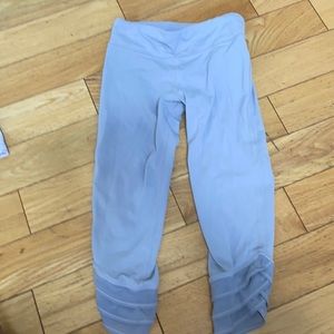 Athleta Girl Capri cropped medium 8-10